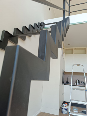 Каркас лестницы на открытом каркасе Лестницы
